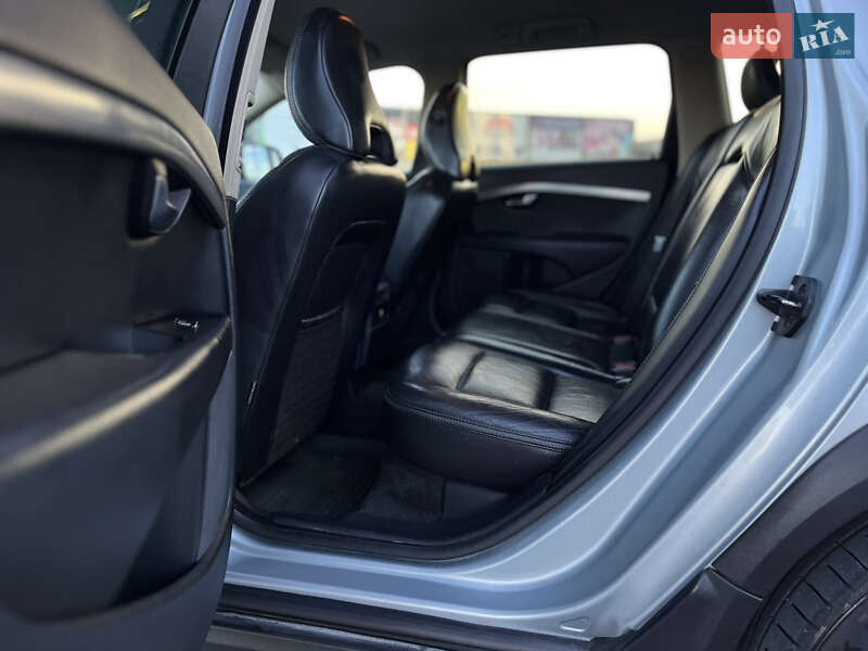 Универсал Volvo XC70 2007 в Черновцах фото 29 Универсал Volvo XC70 2007 в Черновцах