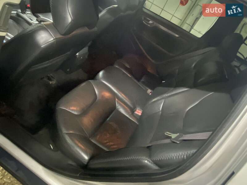 Универсал Volvo XC70 2000 в Калиновке фото 4 Универсал Volvo XC70 2000 в Калиновке