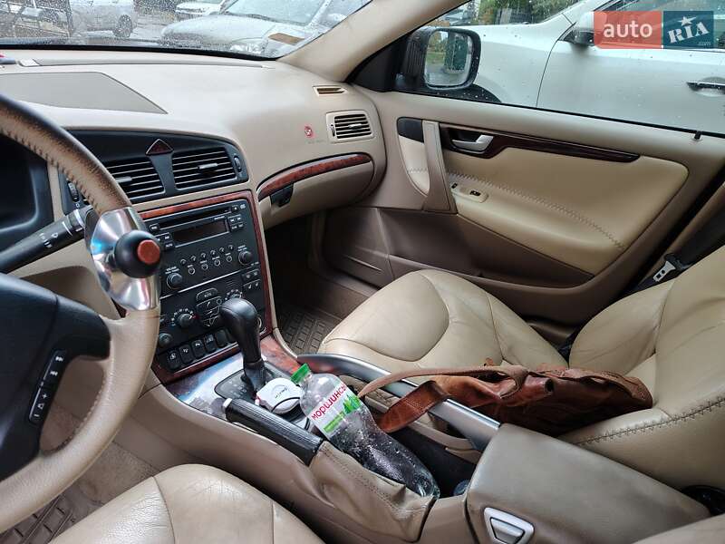 Универсал Volvo XC70 2006 в Киеве фото 11 Универсал Volvo XC70 2006 в Киеве
