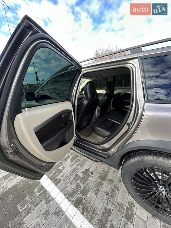Универсал Volvo XC70 2007 в Борисполе фото 13 Универсал Volvo XC70 2007 в Борисполе
