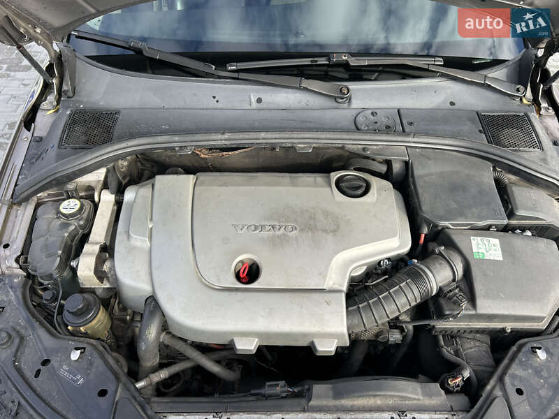 Универсал Volvo XC70 2007 в Борисполе фото 18 Универсал Volvo XC70 2007 в Борисполе