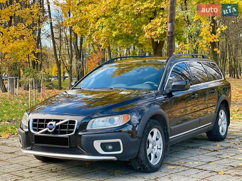 Volvo XC70 2012