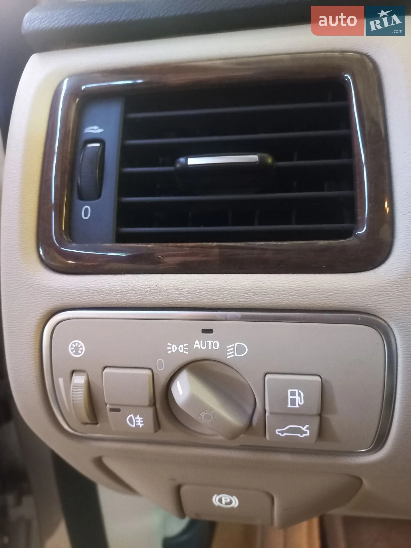 2015 Volvo XC70 - мініатюра 14