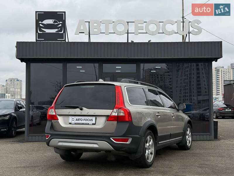 Універсал Volvo XC70 2008 в Києві