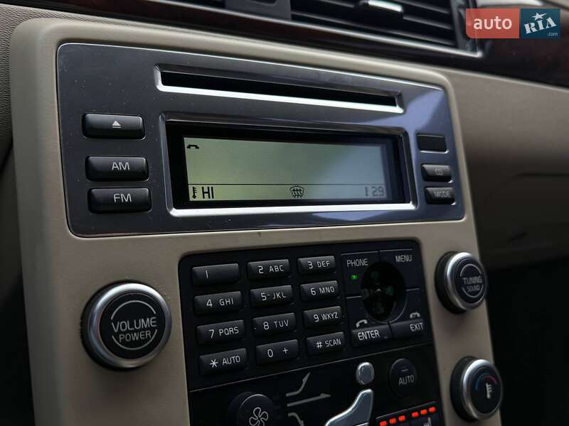 Універсал Volvo XC70 2008 в Києві