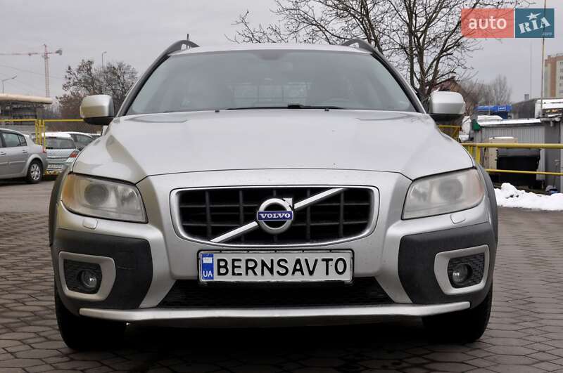 Універсал Volvo XC70 2010 в Львові