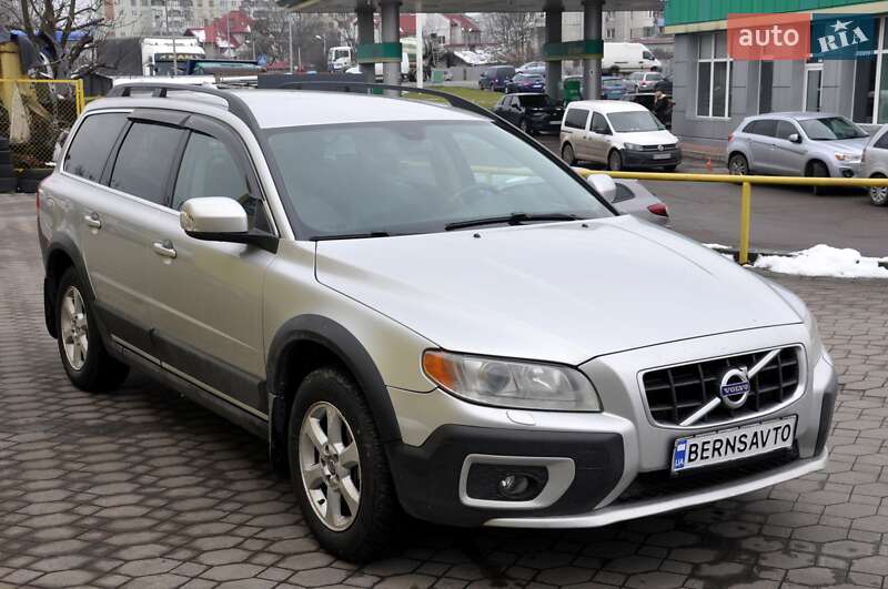 Універсал Volvo XC70 2010 в Львові