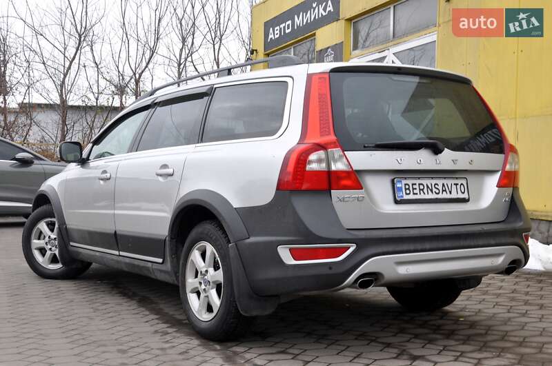 Універсал Volvo XC70 2010 в Львові