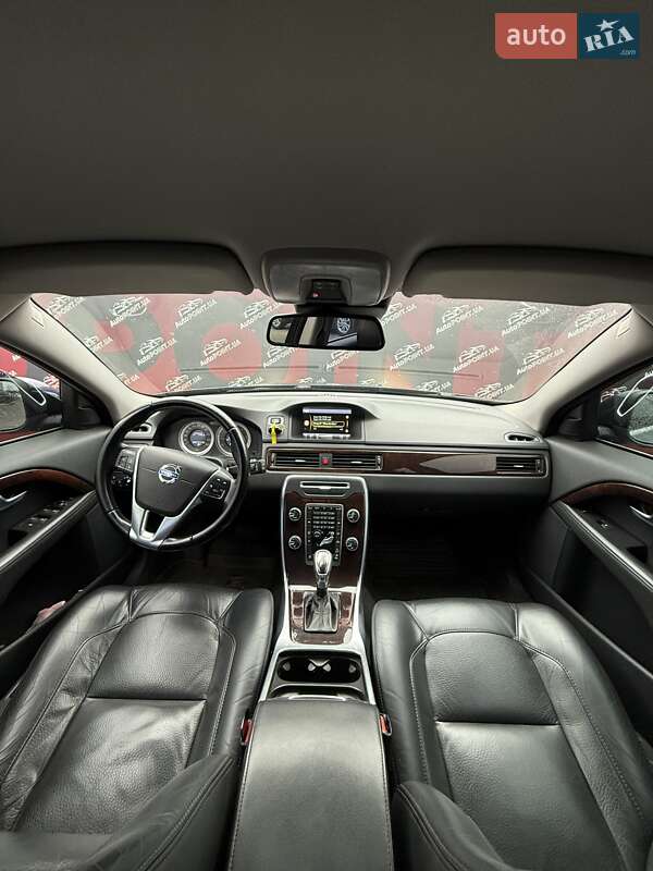 Універсал Volvo XC70 2012 в Сумах фото 19 Універсал Volvo XC70 2012 в Сумах