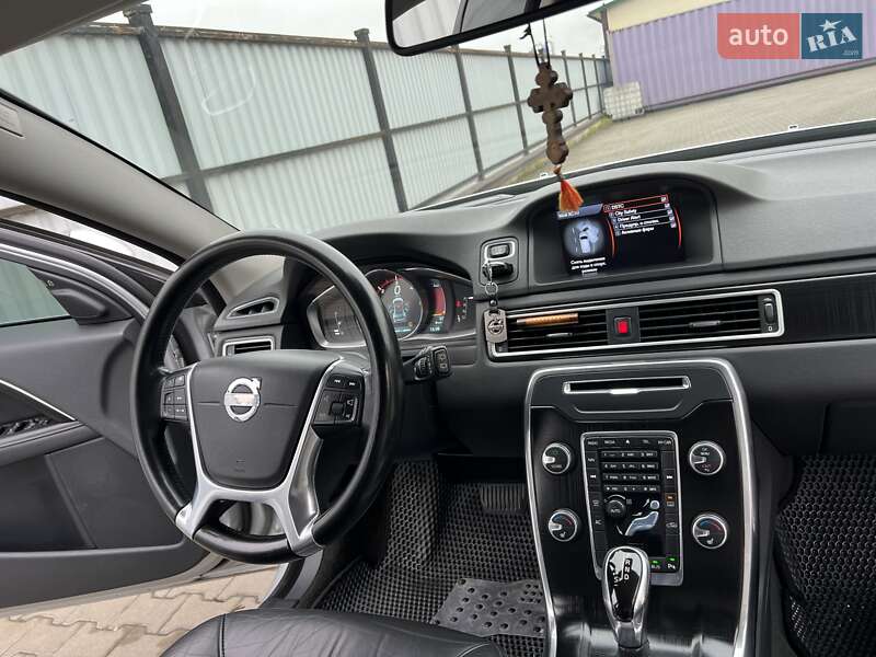 Універсал Volvo XC70 2013 в Луцьку