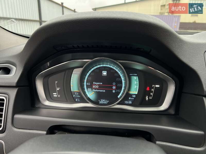 Універсал Volvo XC70 2013 в Луцьку