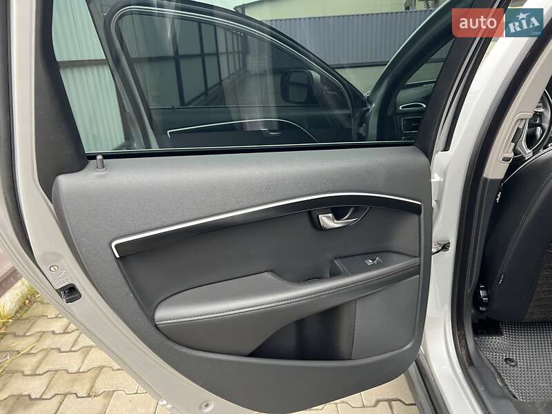 Універсал Volvo XC70 2013 в Луцьку