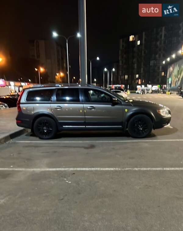 Універсал Volvo XC70 2008 в Києві