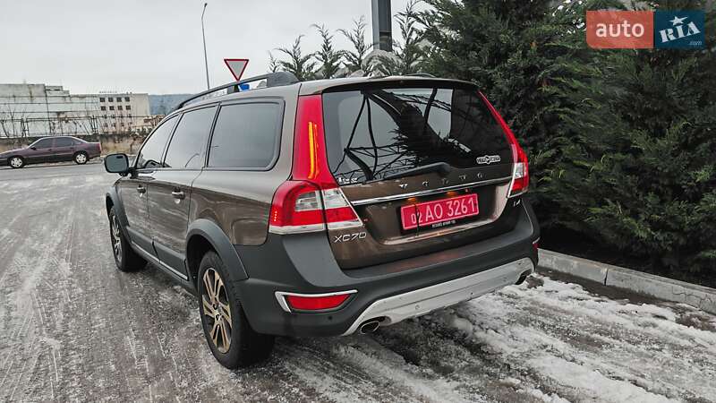Универсал Volvo XC70 2015 в Могилев-Подольске фото 7 Универсал Volvo XC70 2015 в Могилев-Подольске