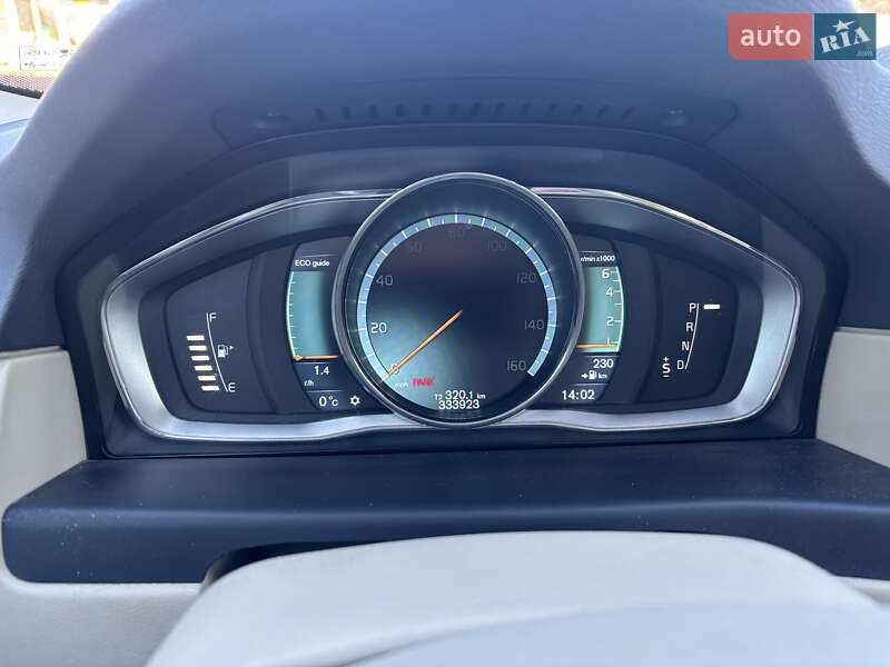 Универсал Volvo XC70 2013 в Обухове