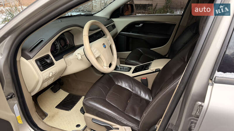 Универсал Volvo XC70 2007 в Киеве