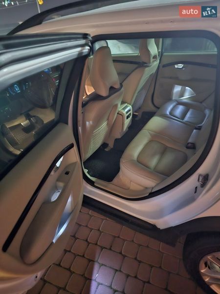 Универсал Volvo XC70 2016 в Тернополе