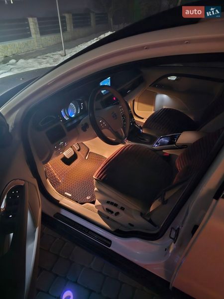 Универсал Volvo XC70 2016 в Тернополе