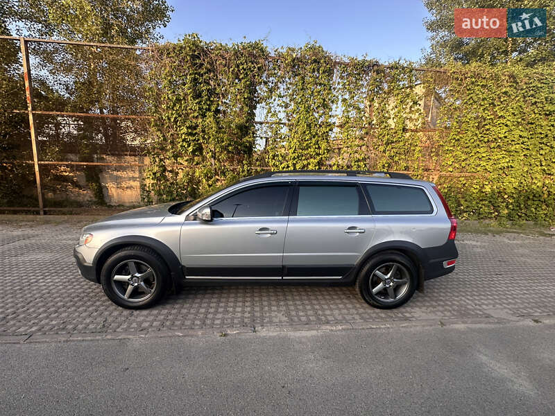 Универсал Volvo XC70 2013 в Киеве
