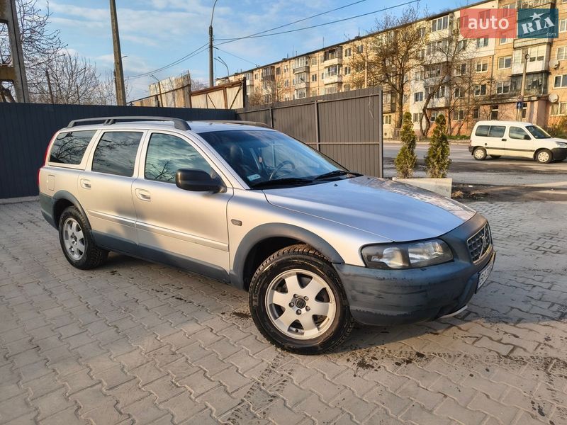 Volvo XC70 2003