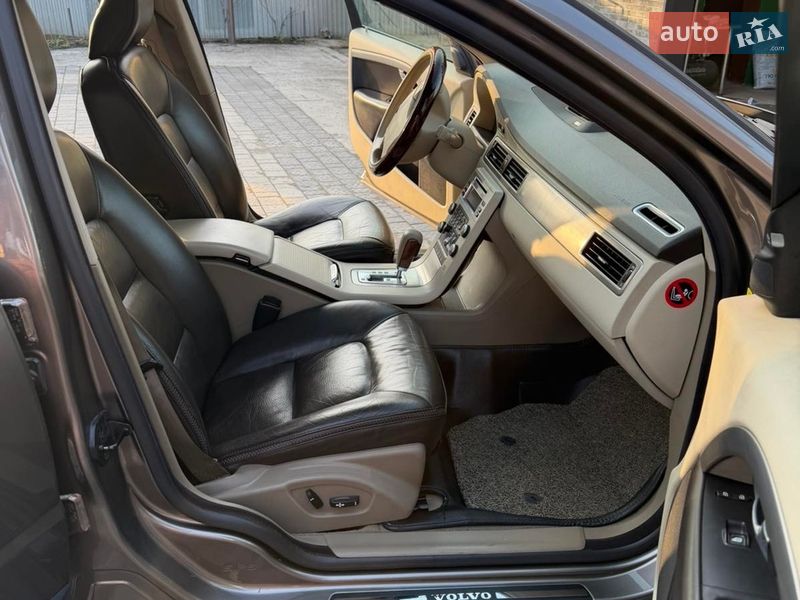 Универсал Volvo XC70 2008 в Бориславе фото 11 Универсал Volvo XC70 2008 в Бориславе