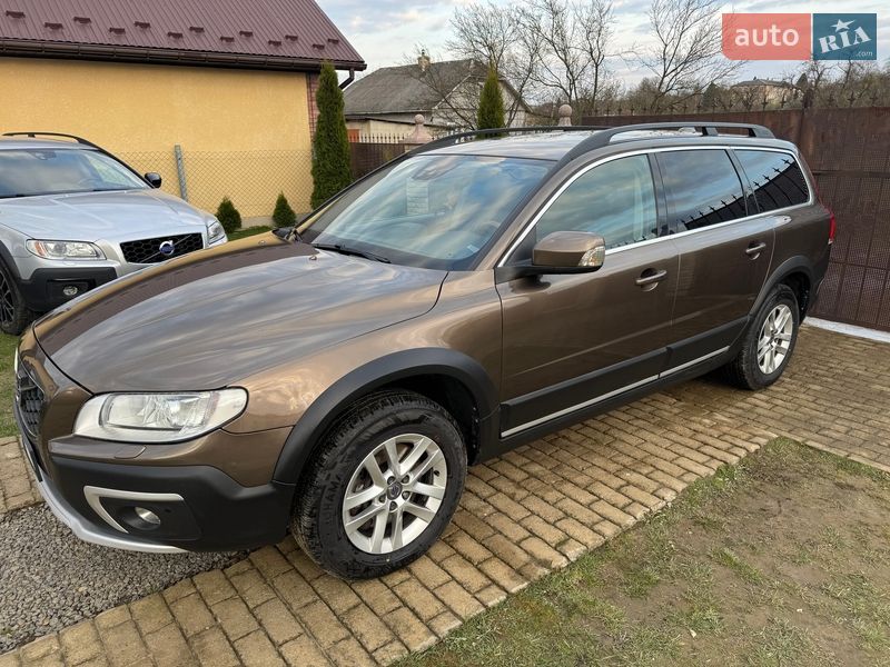 Универсал Volvo XC70 2016 в Калуше