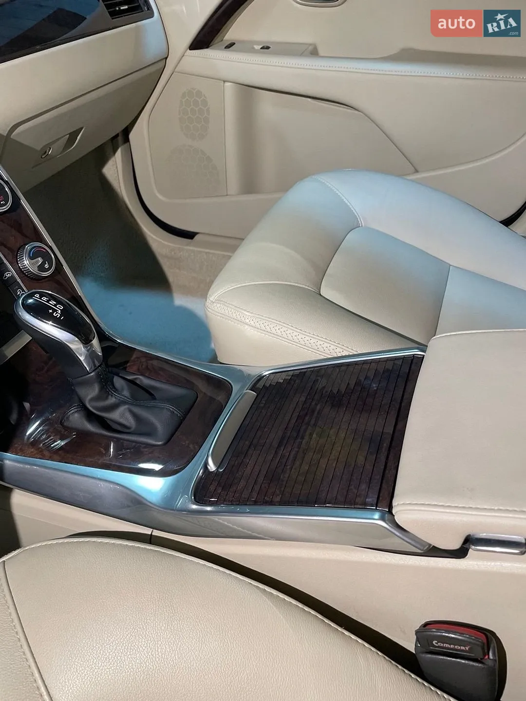 2015 Volvo XC70 - мініатюра 51