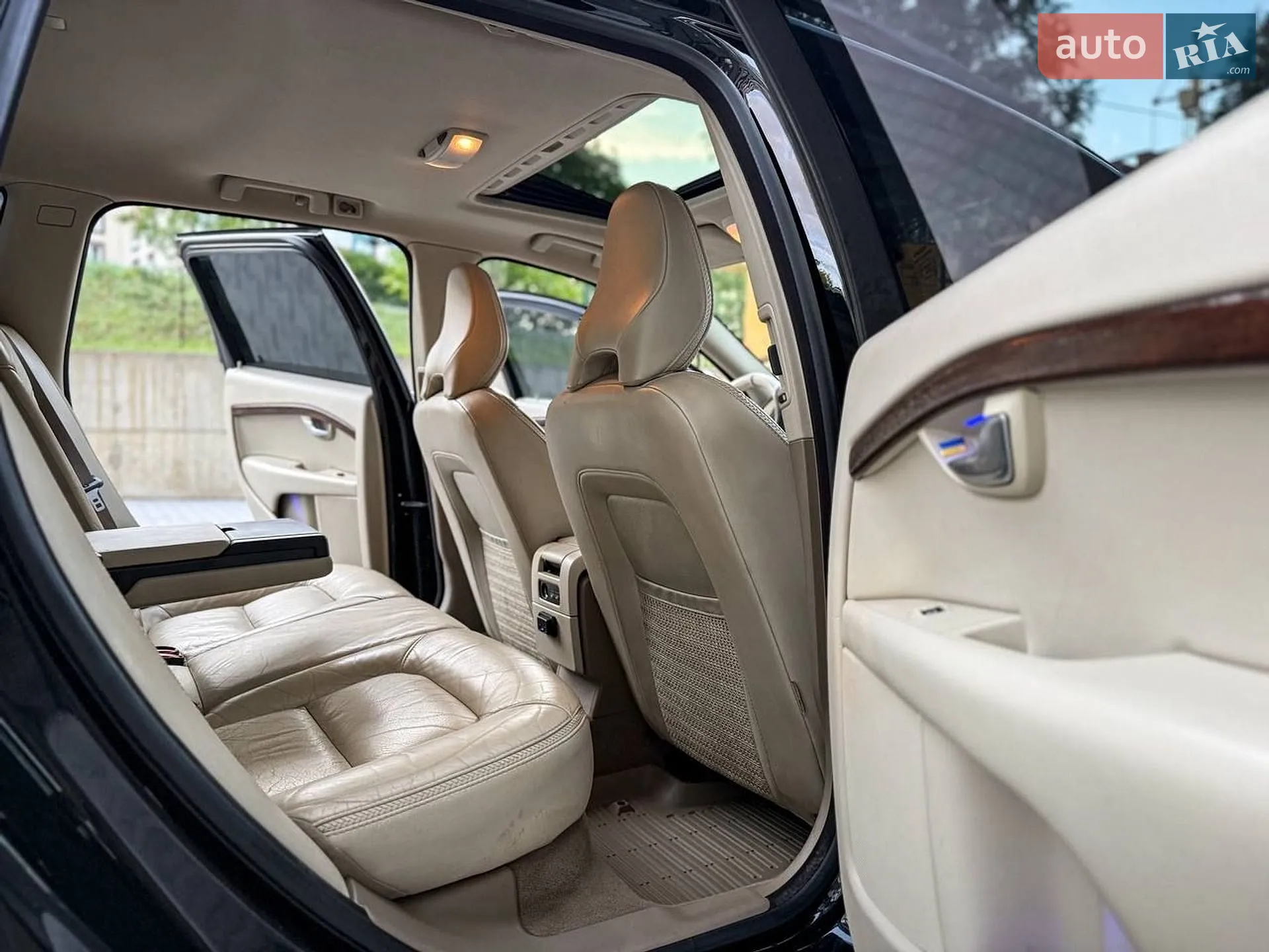 2010 Volvo XC70 - мініатюра 31