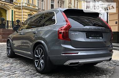 Внедорожник / Кроссовер Volvo XC90 2015 в Киеве