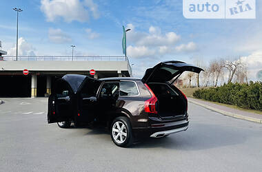 Внедорожник / Кроссовер Volvo XC90 2019 в Киеве