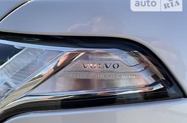 Внедорожник / Кроссовер Volvo XC90 2015 в Киеве