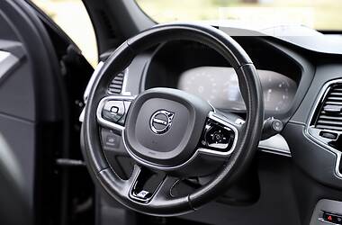 Внедорожник / Кроссовер Volvo XC90 2019 в 