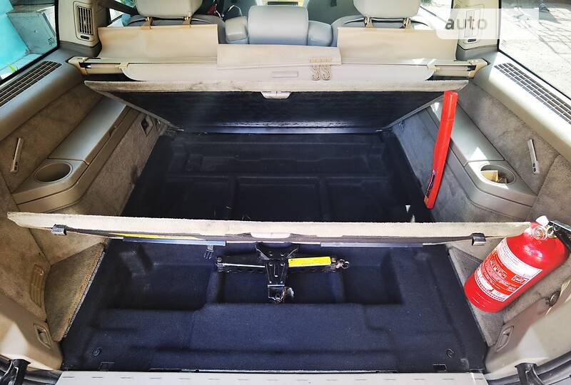 Седан Volvo XC90 2003 в Киеве