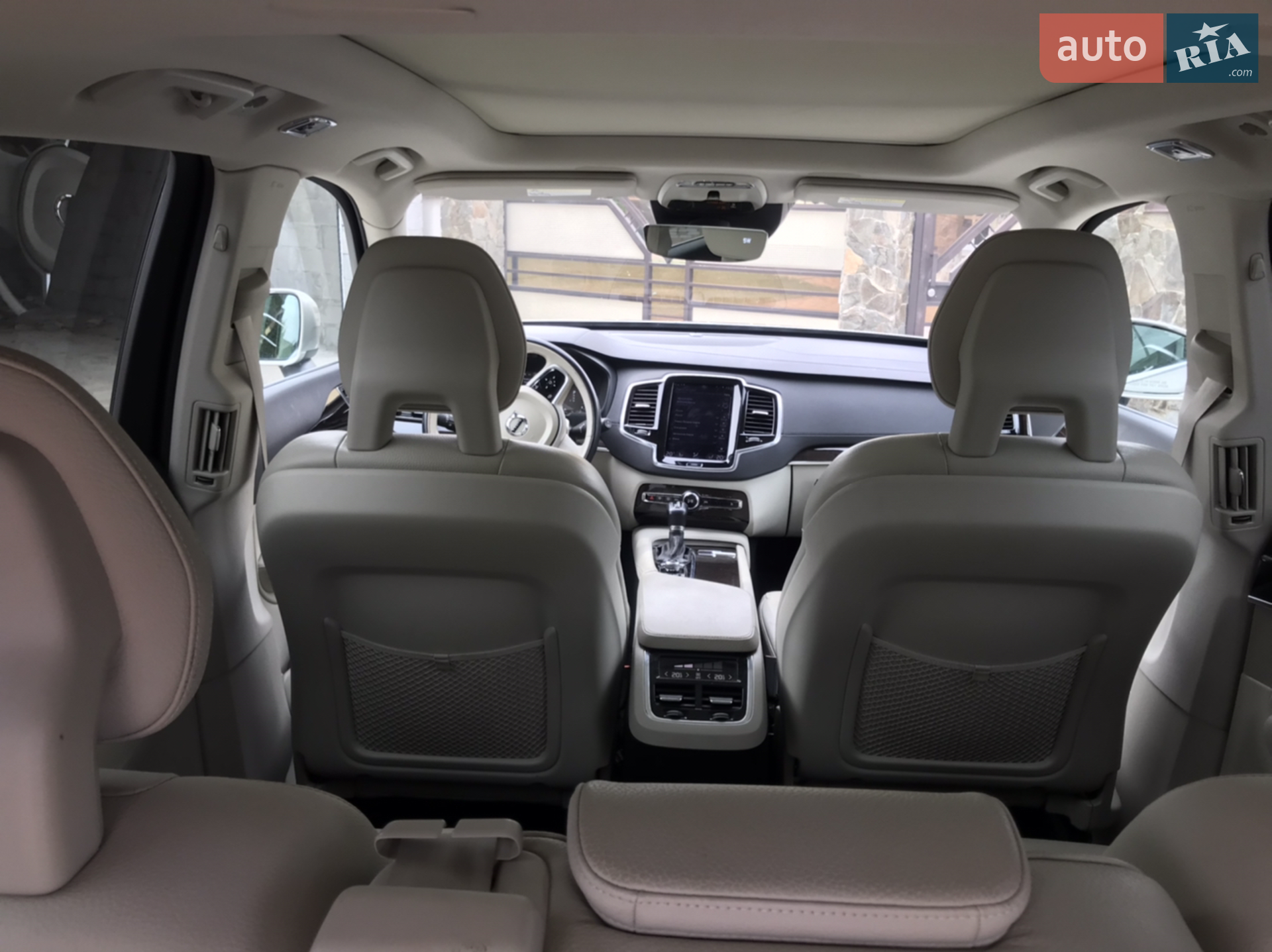 2017 Volvo XC90 - мініатюра 16