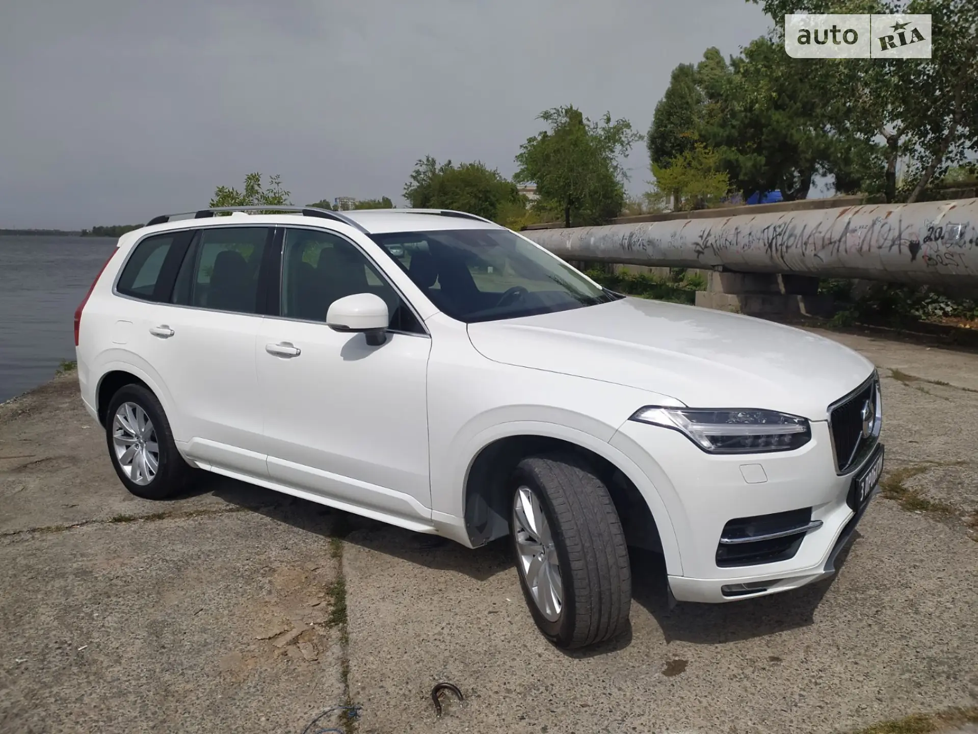 2017 Volvo XC90 - мініатюра 5