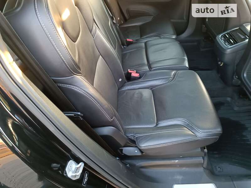 Внедорожник / Кроссовер Volvo XC90 2016 в Львове