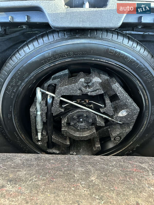 Позашляховик / Кросовер Volvo XC90 2016 в Києві фото 35 Позашляховик / Кросовер Volvo XC90 2016 в Києві