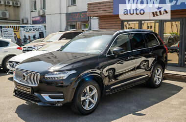 Позашляховик / Кросовер Volvo XC90 2019 в 