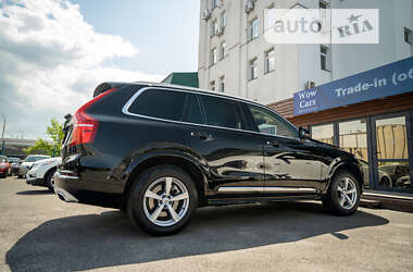 Позашляховик / Кросовер Volvo XC90 2019 в 