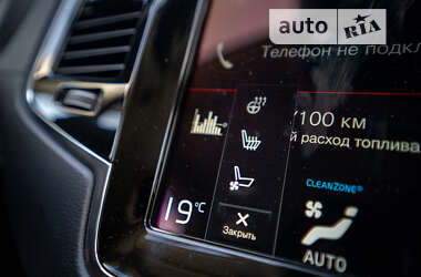 Позашляховик / Кросовер Volvo XC90 2019 в 