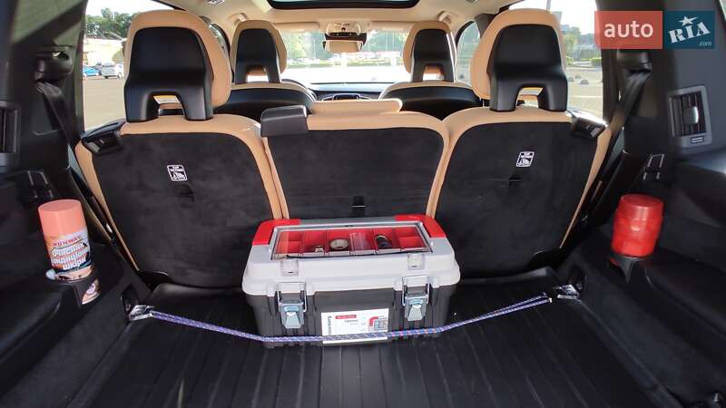 Внедорожник / Кроссовер Volvo XC90 2015 в Житомире