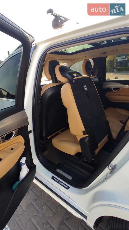 Внедорожник / Кроссовер Volvo XC90 2015 в Житомире