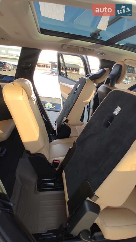 Внедорожник / Кроссовер Volvo XC90 2015 в Житомире