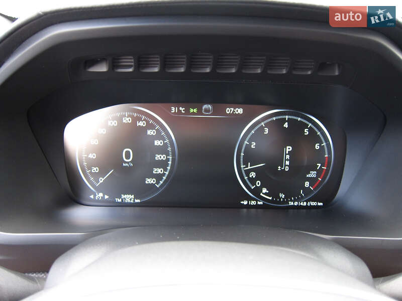 Внедорожник / Кроссовер Volvo XC90 2018 в Днепре