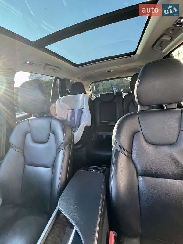 Внедорожник / Кроссовер Volvo XC90 2016 в Ровно фото 17 Внедорожник / Кроссовер Volvo XC90 2016 в Ровно