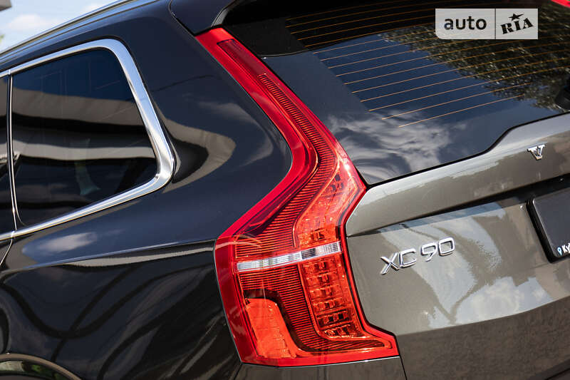 Позашляховик / Кросовер Volvo XC90 2020 в Києві