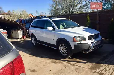Volvo XC90 2004