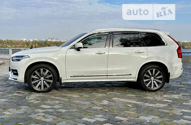 Внедорожник / Кроссовер Volvo XC90 2020 в 
