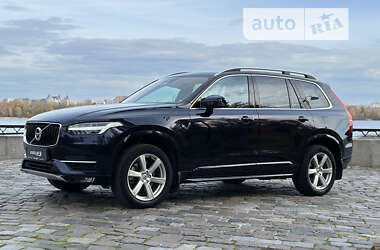 Внедорожник / Кроссовер Volvo XC90 2018 в 