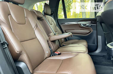 Внедорожник / Кроссовер Volvo XC90 2018 в 